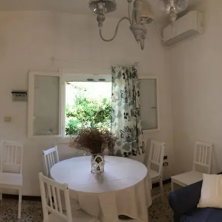 House * ארקליאה מארה